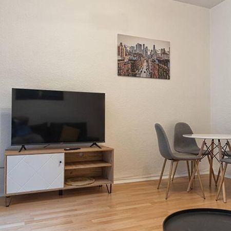 Blue Chili 23 - Modern, Zentral, Mit Balkon Daire Magdeburg Dış mekan fotoğraf